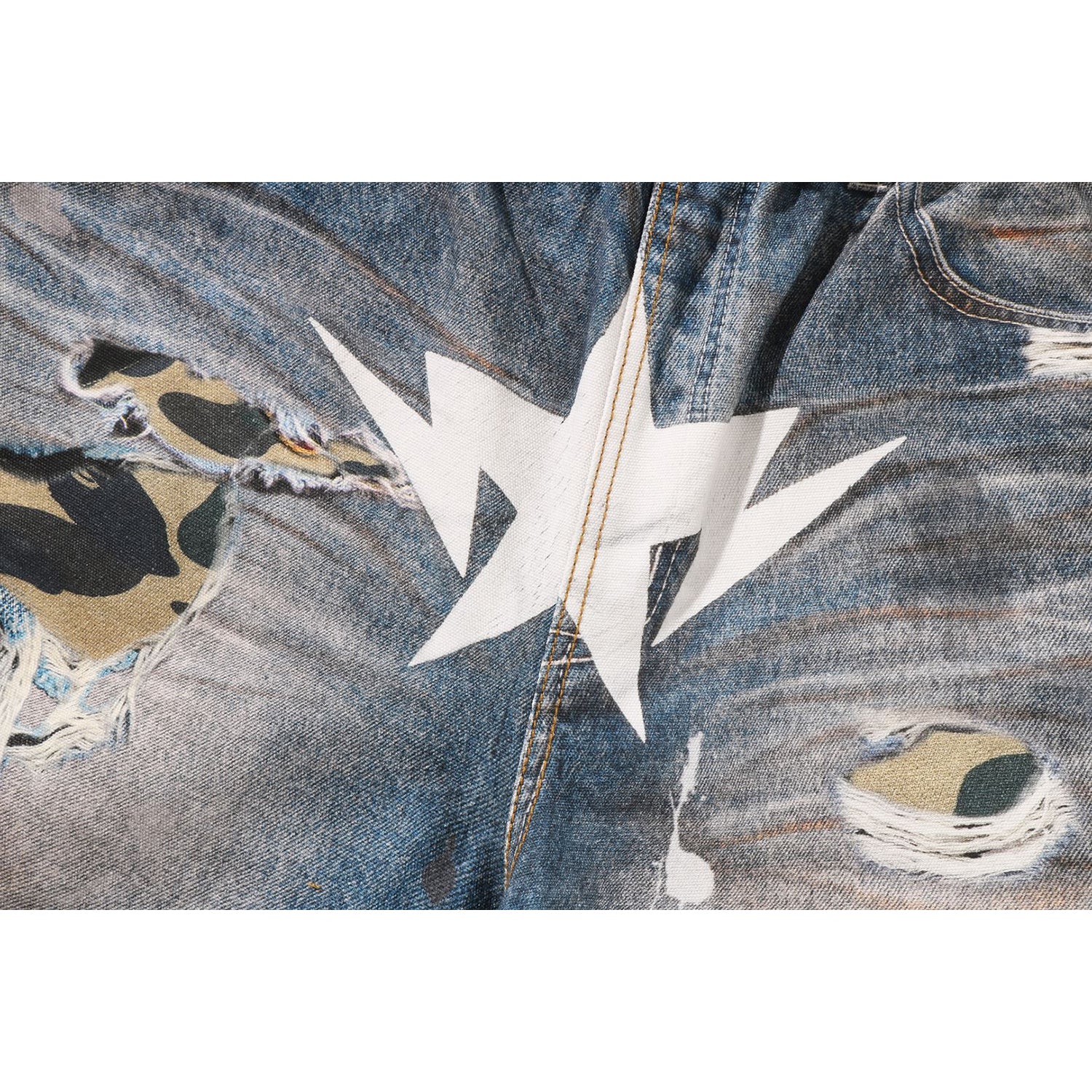 BAPE STA FAKE PRINT RELAXED FIT SHORTS MENS – Image 3