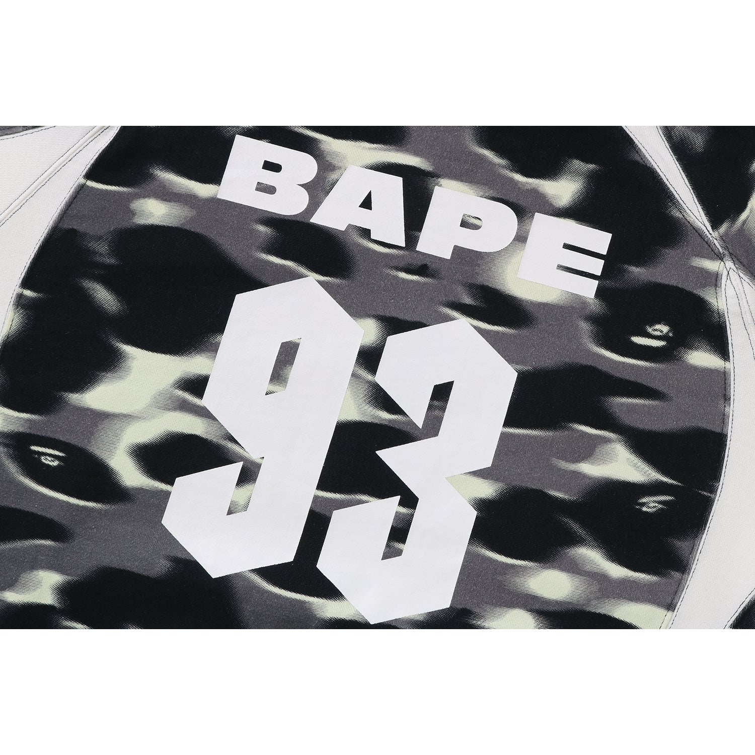 SCREEN CAMO FOOTBALL LOGO RELAXED FIT PULLOVER HOODIE MENS – Image 4