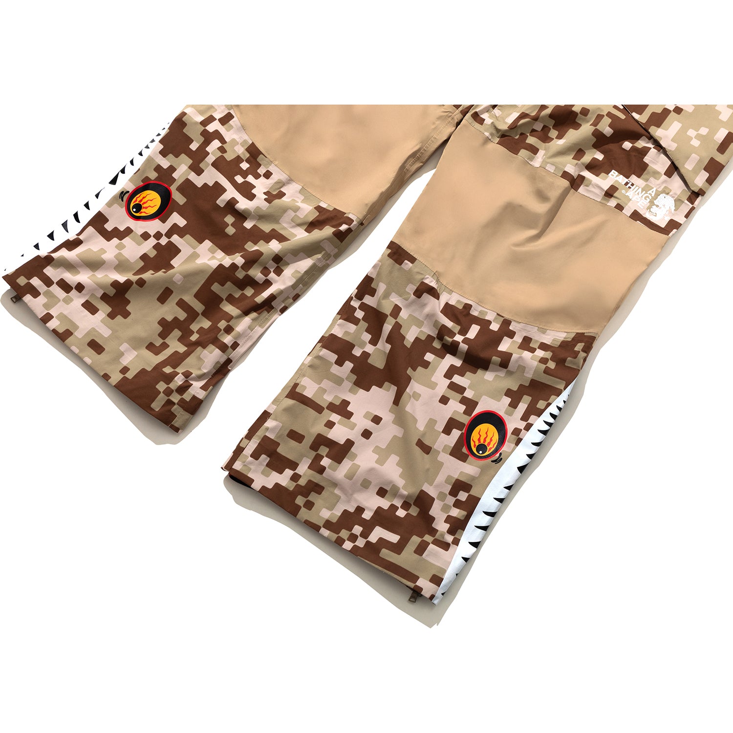 BAPE BY KAZUKI KURAISHI UAP CAMO SHARK SNOWBOARD OVERALLS MENS – Image 5