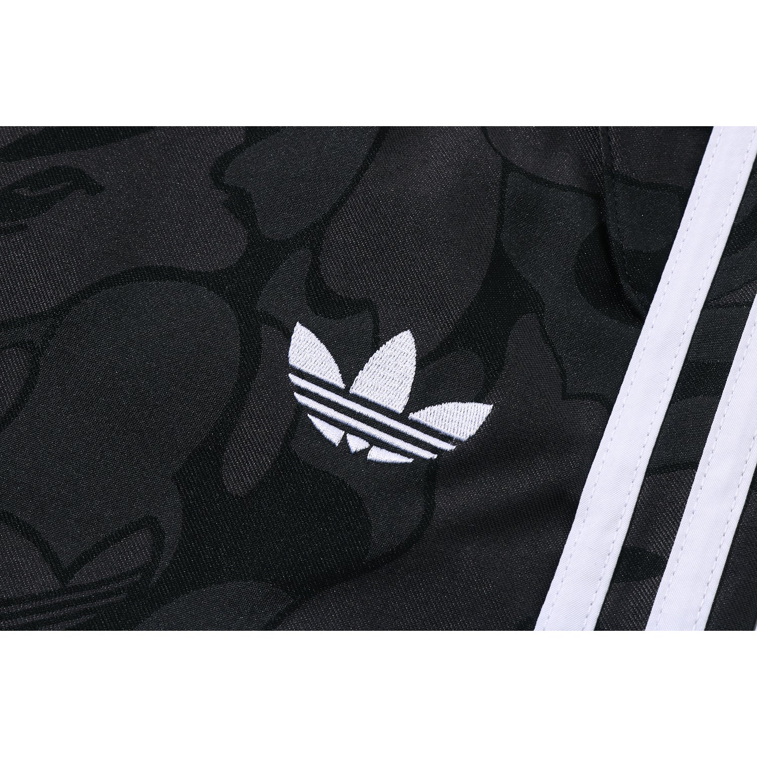 BAPE X ADIDAS CAMO JACQUARD PANTS MENS – Image 4