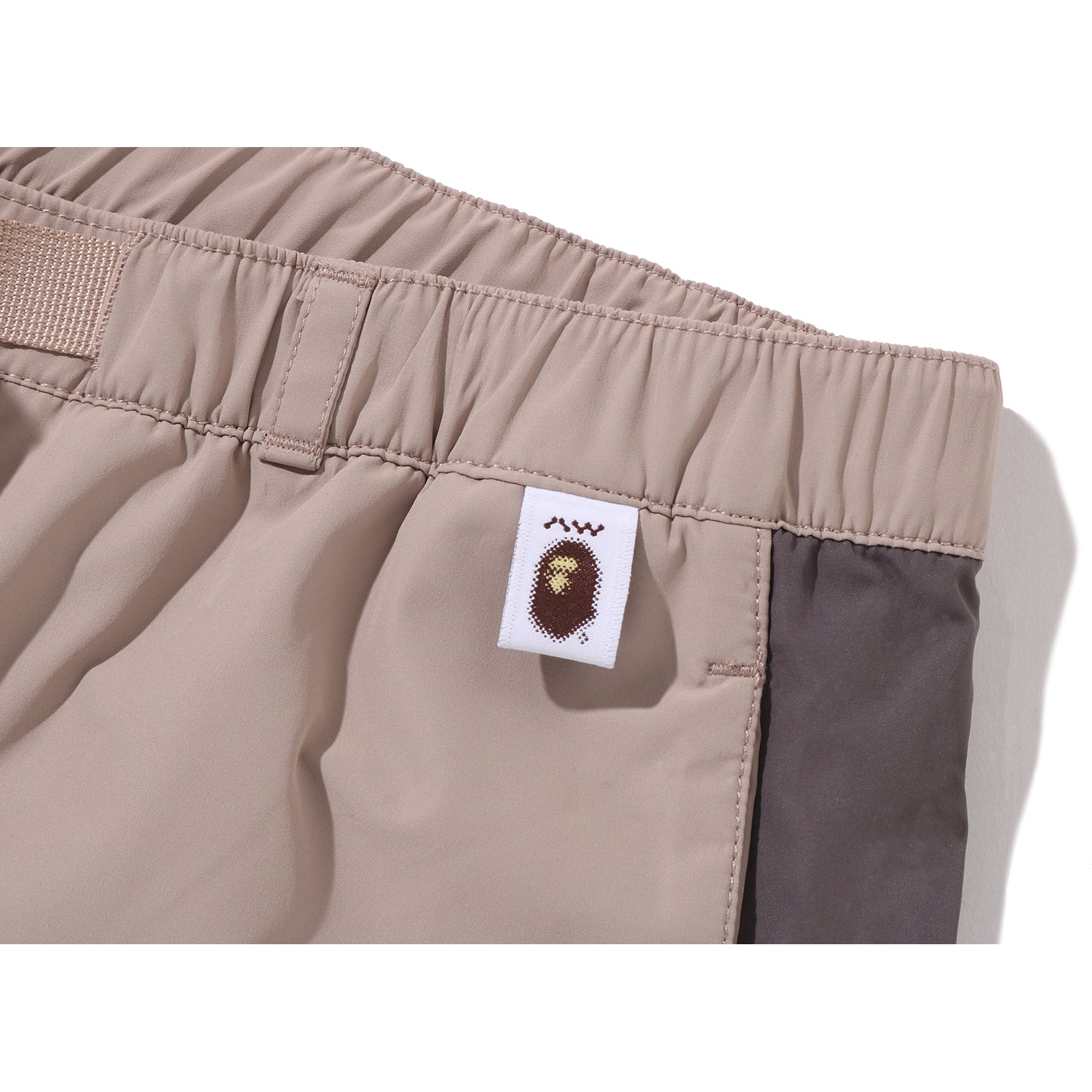 BAPE BY KAZUKI KURAISHI BELTED 3-LAYER SHARK PANTS MENS – Image 5