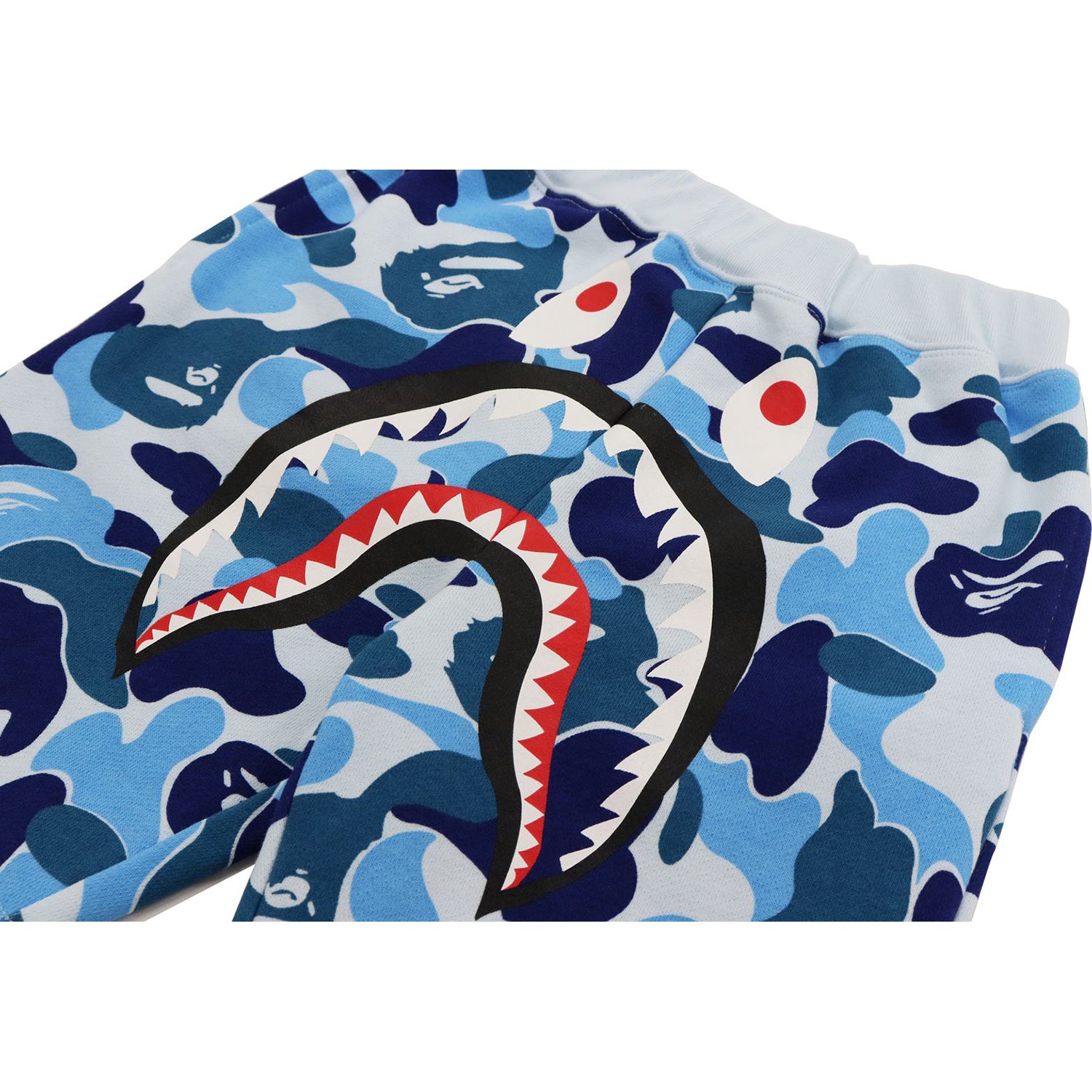 BIG ABC CAMO SHARK SWEAT SHORTS KIDS – Image 3