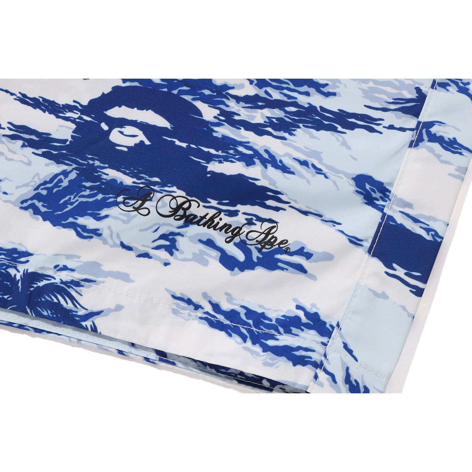 PALM TREE CAMO RELAXED FIT BEACH SHORTS MENS – Image 3