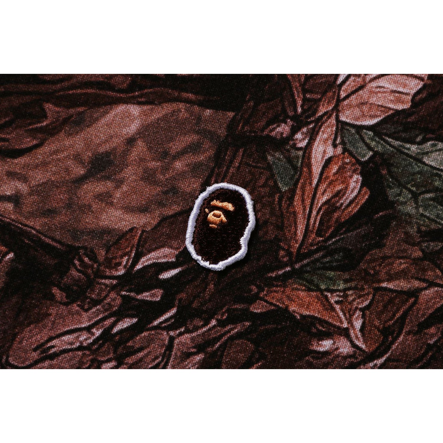 TREE EDGE CAMO CREWNECK SWEATSHIRT LADIES – Image 3