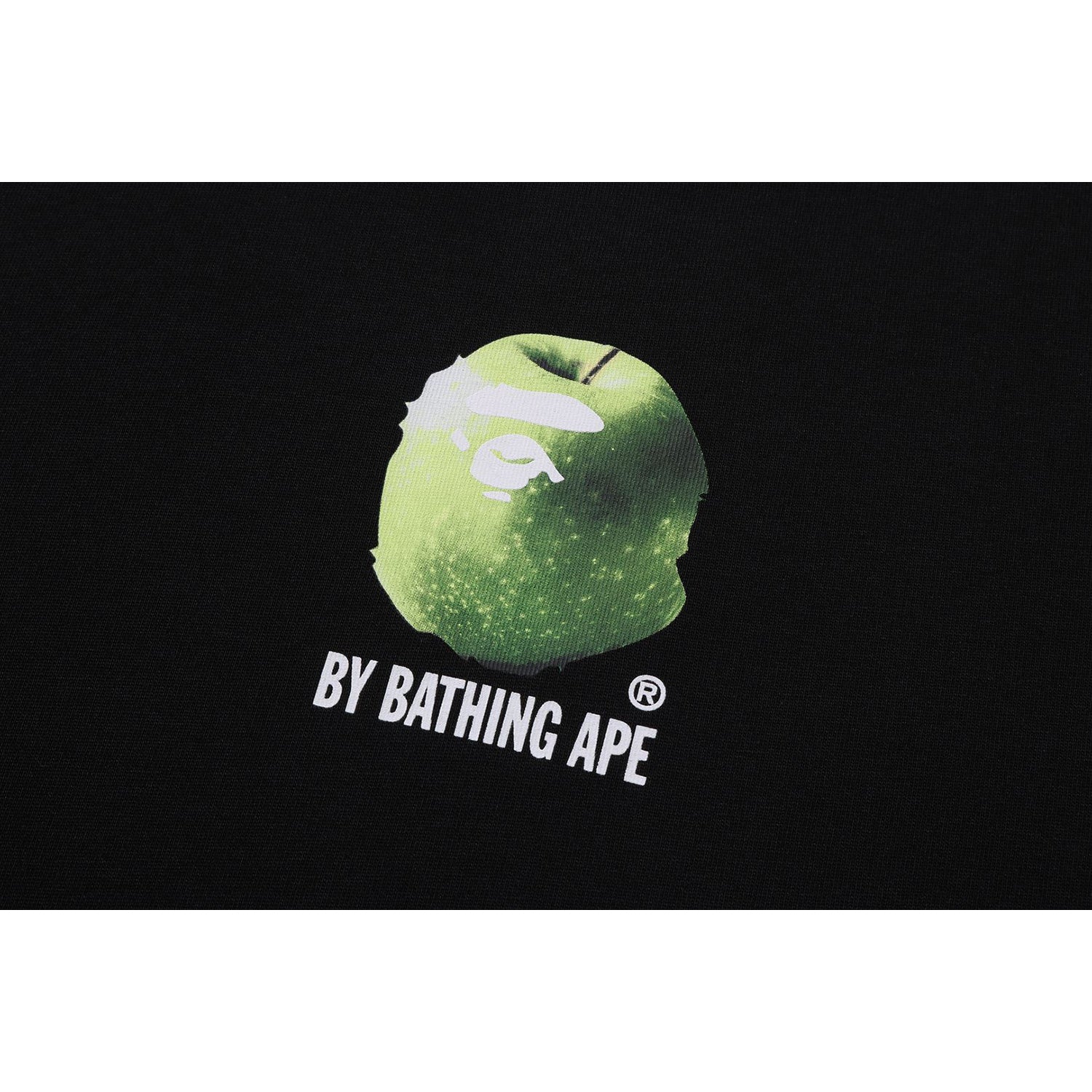 APPLE GRAPHIC BY BATHING APE RELAXED FIT TEE MENS – Image 2