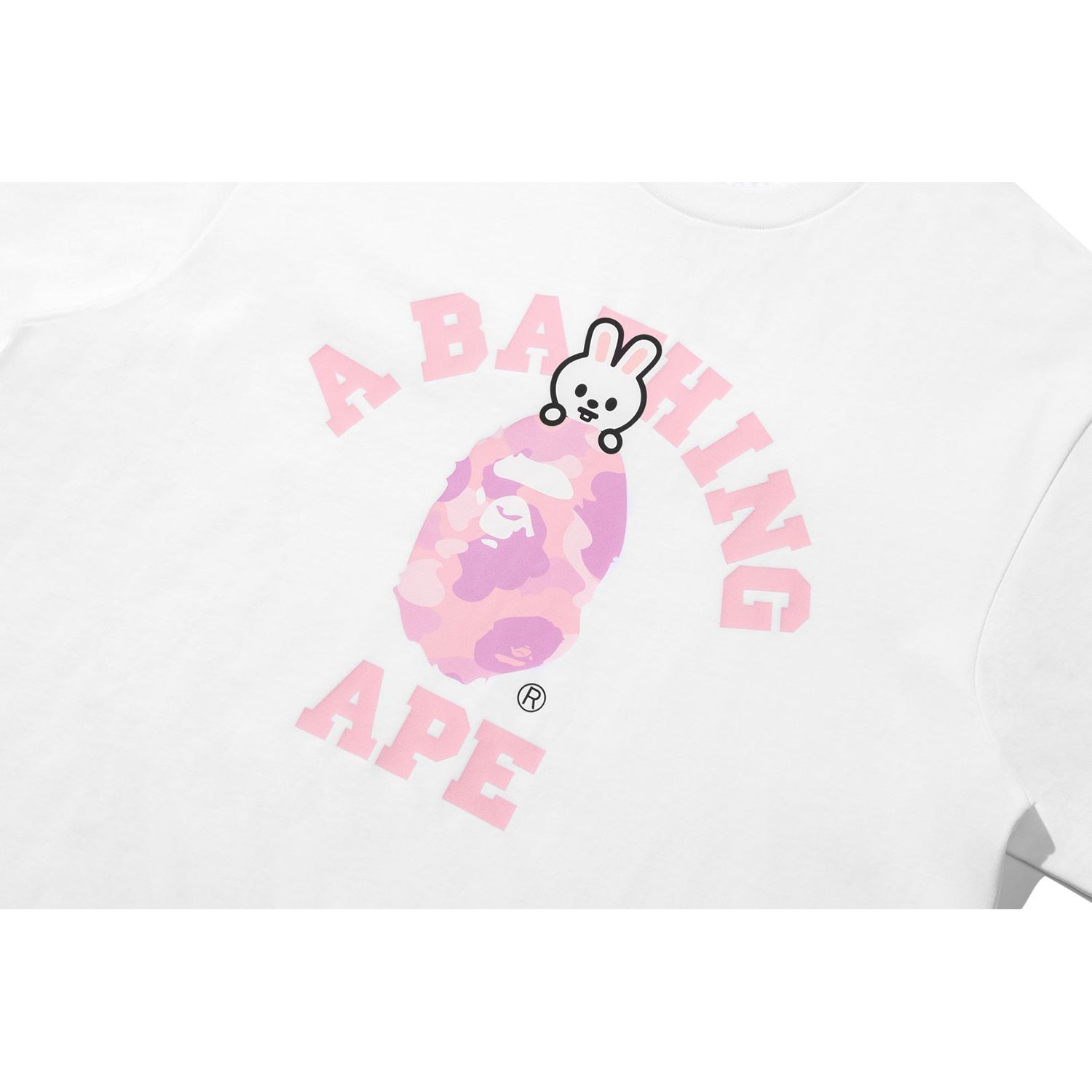 BAPE X STRAYKIDS LEEBIT COLLEGE TEE LADIES – Image 2